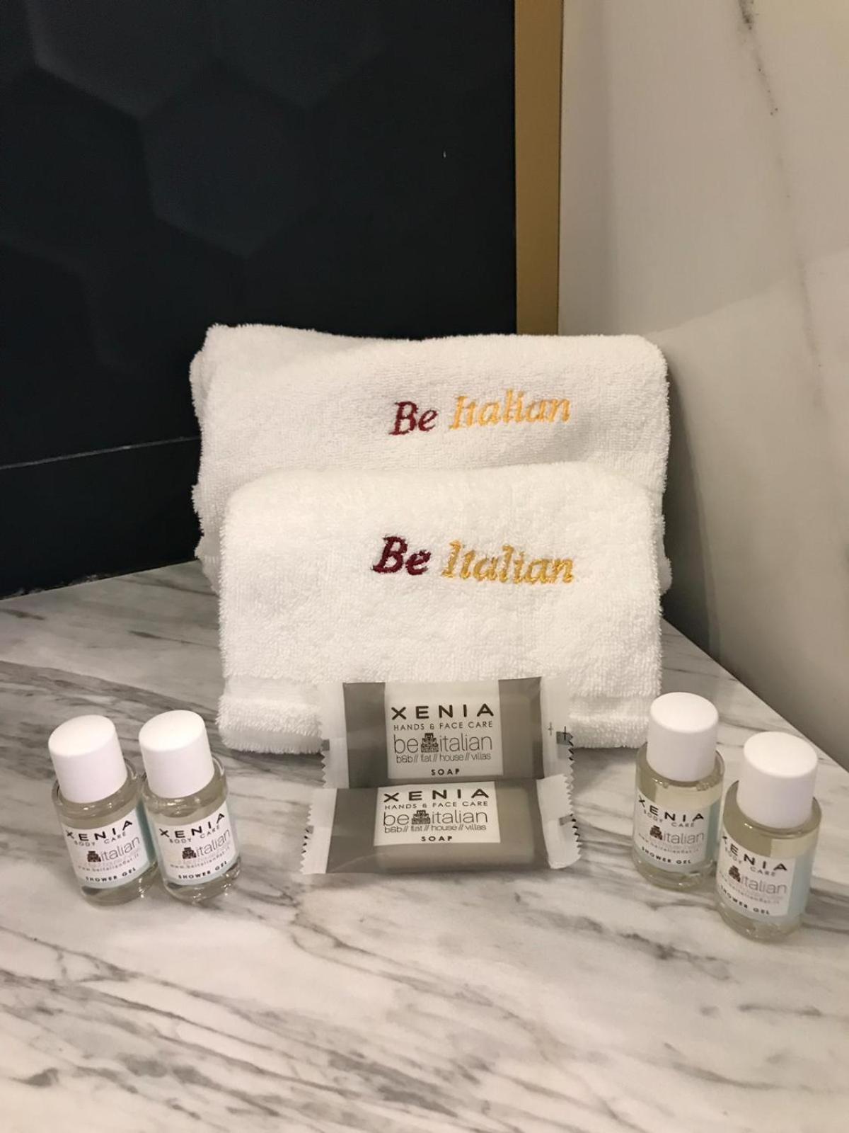 Be Italian Flat Piazza Bovio 22 Hotel Napoli Bagian luar foto