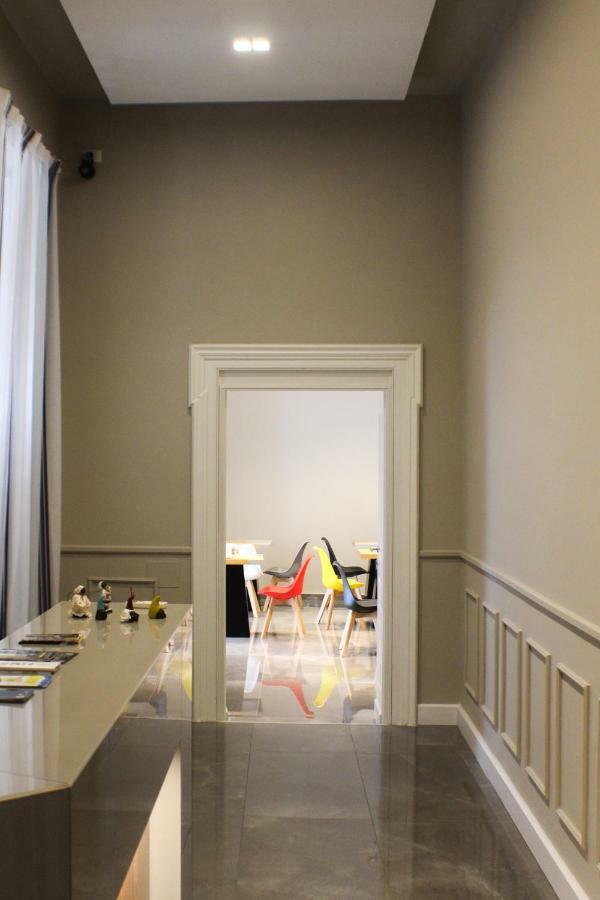 Be Italian Flat Piazza Bovio 22 Hotel Napoli Bagian luar foto