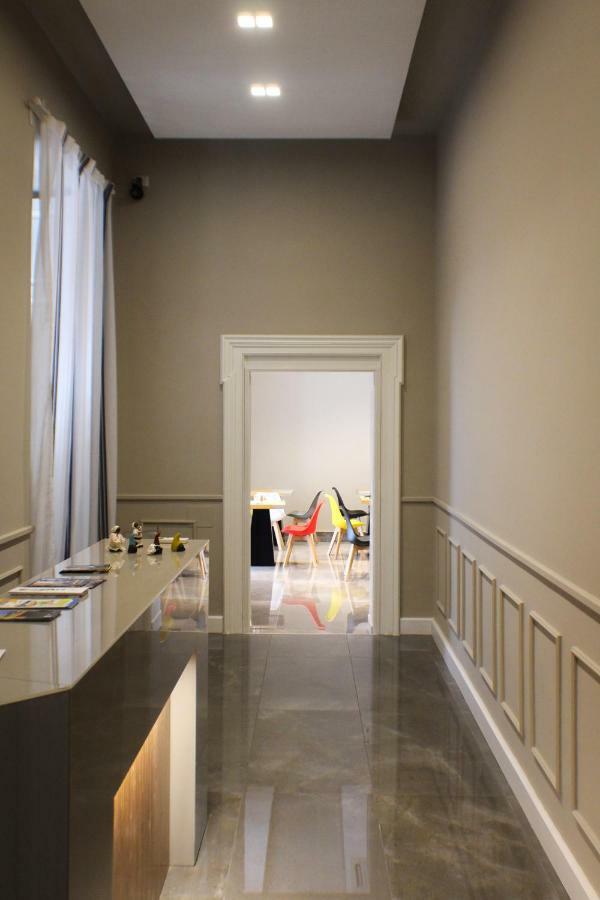 Be Italian Flat Piazza Bovio 22 Hotel Napoli Bagian luar foto